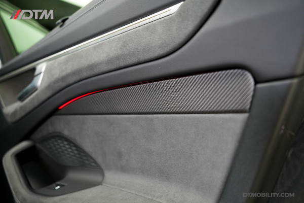Audi A6 Avant 2.0 e-hybrid Quattro S-Edition Competition | Vol optie! | Alcantara hemel | 4wiel besturing | Luchtvering