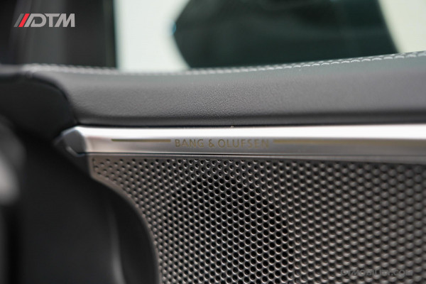 Audi A6 Avant 2.0 e-hybrid Quattro S-Edition Competition | Vol optie! | Alcantara hemel | 4wiel besturing | Luchtvering