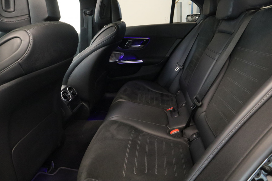 Mercedes-Benz C-Klasse 300 4MATIC AMG Line Burmester ACC Lane Assist Camera