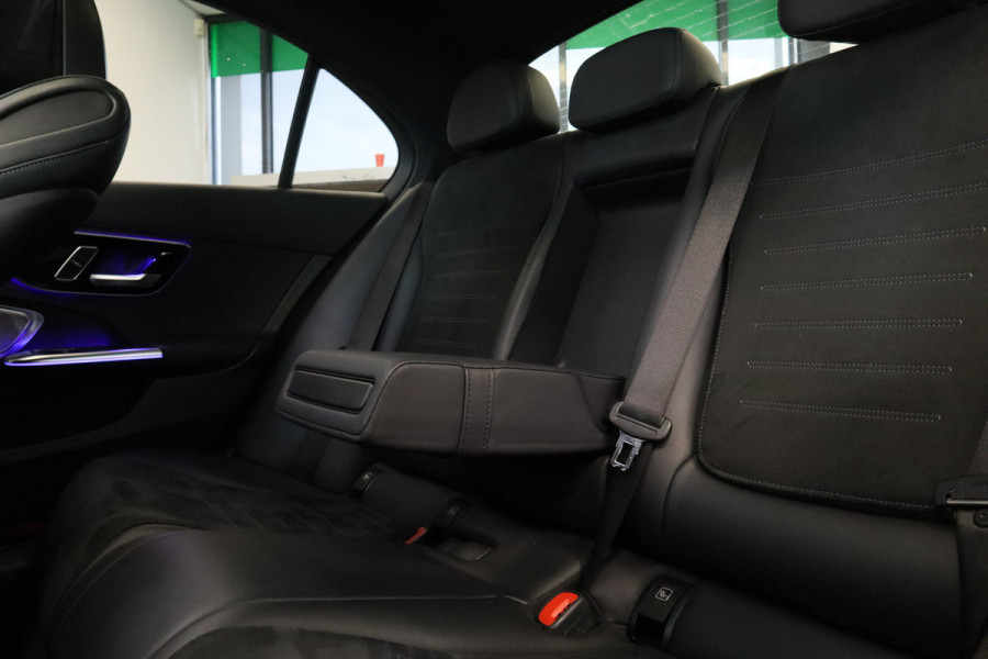 Mercedes-Benz C-Klasse 300 4MATIC AMG Line Burmester ACC Lane Assist Camera