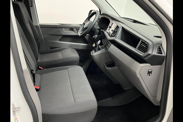 Volkswagen Transporter 2.0 TDI L2H1 150PK Automaat Airco Cruise Control Apple Carplay Verwarmbare stoel en vooruit