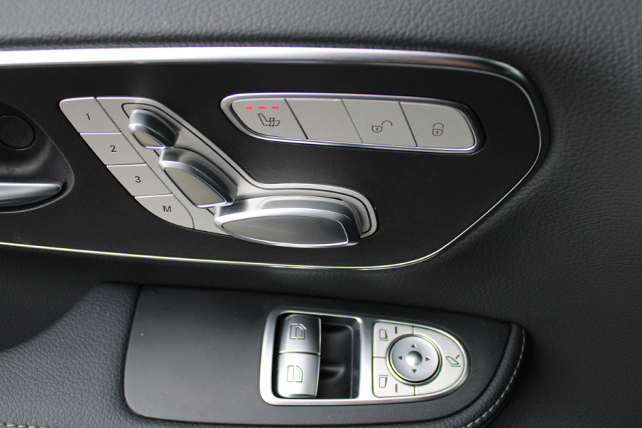 Mercedes-Benz V-Klasse 250d / XXL / AMG / DC / Elec Stoelen / Burmester / 360 Camera / Vol Opties / NIEUWSTAAT