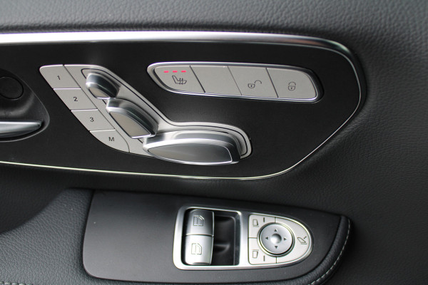 Mercedes-Benz V-Klasse 250d / XXL / AMG / DC / Elec Stoelen / Burmester / 360 Camera / Vol Opties / NIEUWSTAAT