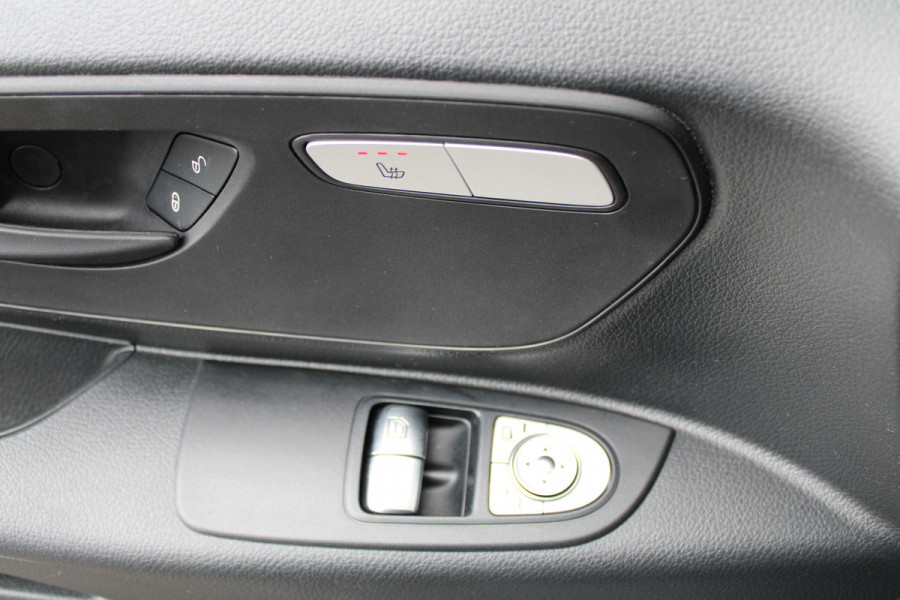 Mercedes-Benz Vito 119 CDI / Aut / Lang / DC / 2x Schuifdeur / Leer / Led / Camera / Vol Opties / NIEUWSTAAT