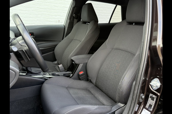 Toyota Corolla Touring Sports 2.0 Hybrid Team D | ACC | CarPlay | Camera | Keyless | LED