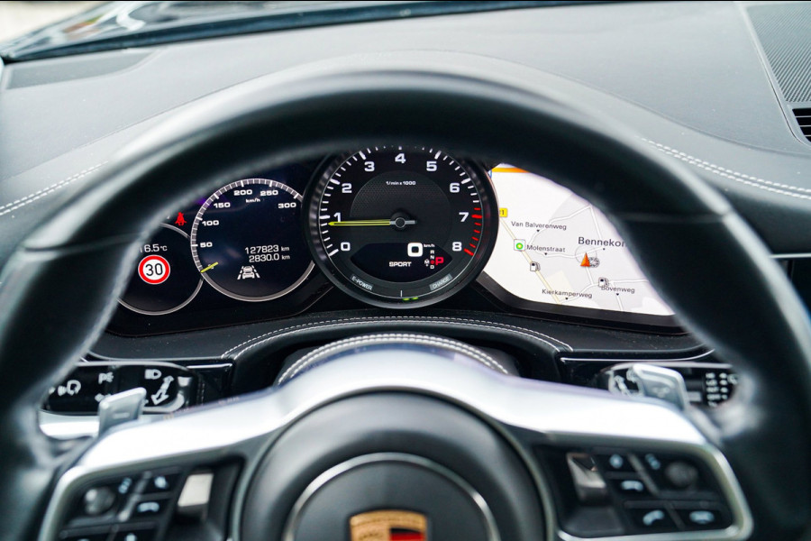Porsche Panamera Sport Turismo 2.9 4 E-Hybrid | Sport Chrono | Panorama | Sport uitlaat | Luchtvering | Spoiler | Bose