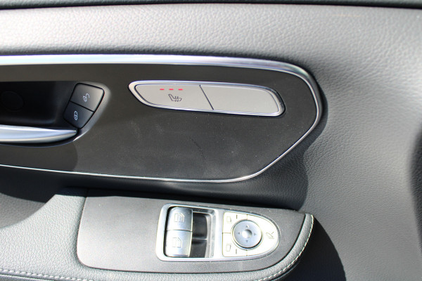 Mercedes-Benz V-Klasse 250d / DC / 4-Matic / AMG / Panorama / 2x Elec Schuifd / 360 Cam / Burmester / Vol Opties / NIEUWSTAAT