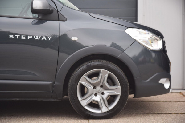 Dacia Lodgy 1.3 TCe Stepway 7p LEDEREN BEKLEDING/TREKHAAK/CAMERA