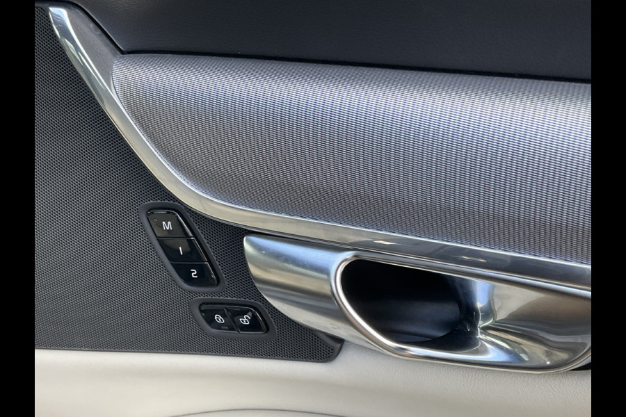 Volvo V90 B4 Ultimate Dark Leer Memory Camera Carplay Stoel/Stuurverw Trekhaak NL-Auto Uitstraling!