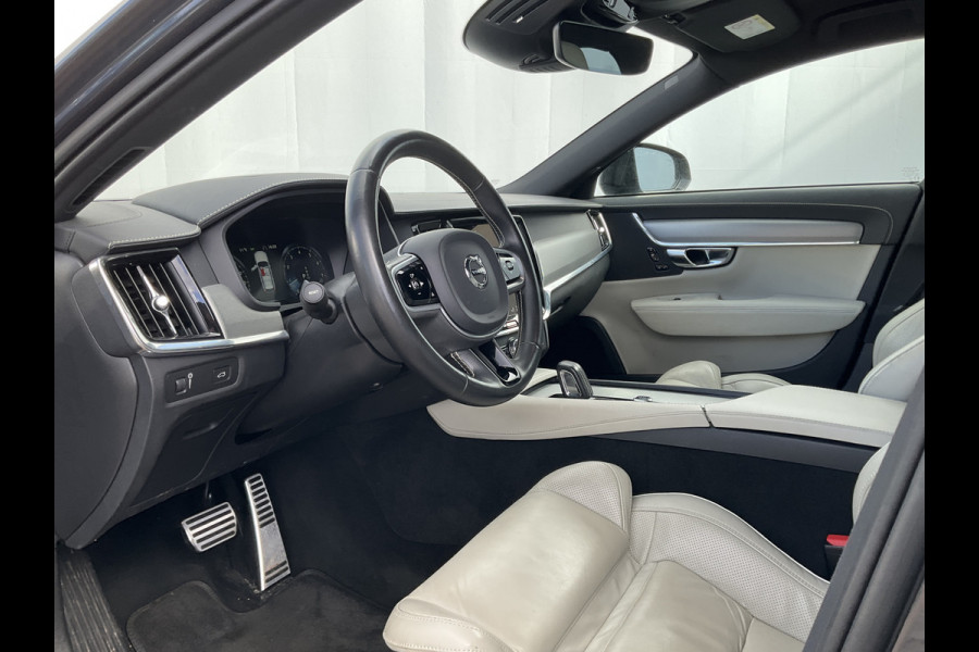 Volvo V90 B4 Ultimate Dark Leer Memory Camera Carplay Stoel/Stuurverw Trekhaak NL-Auto Uitstraling!