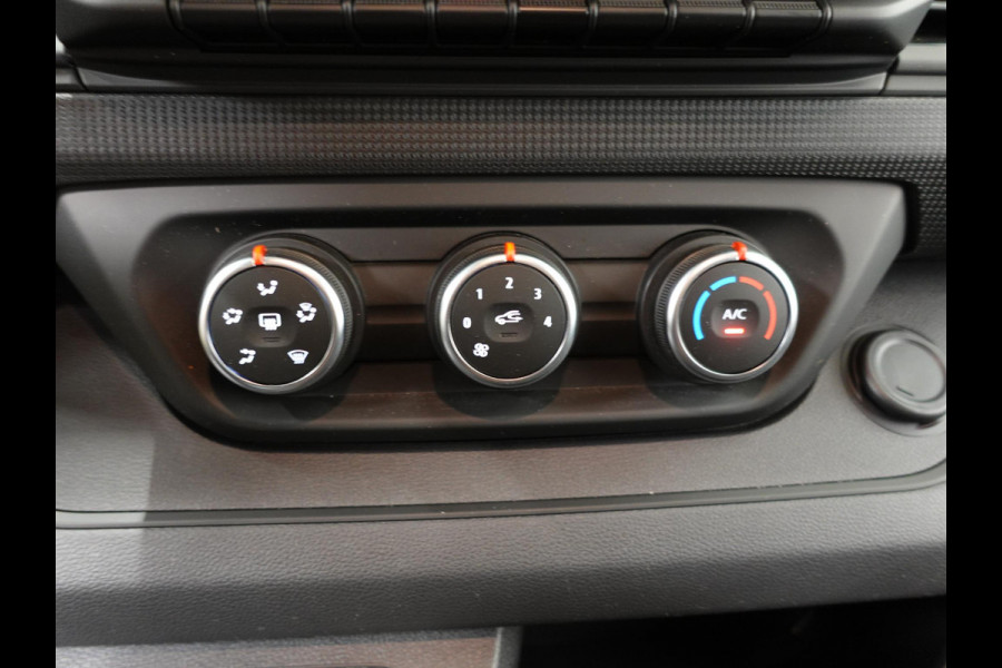 Renault Trafic 2.0 Blue dCi 150PK T30 L2H1 Advance Automaat Airco Bluetooth Cruise PDC Trekhaak