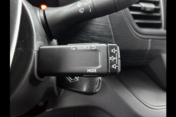 Renault Trafic 2.0 Blue dCi 150 EDC T30 L2H1 Advance Automaat Renault Trafic 2.0 Blue dCi 150 EDC T30 L2H1 Advance | Navigatie | Airco | Lichtmetalen velgen | Betimmering | Trekhaak | Camera | Parkeer sensoren | Dab