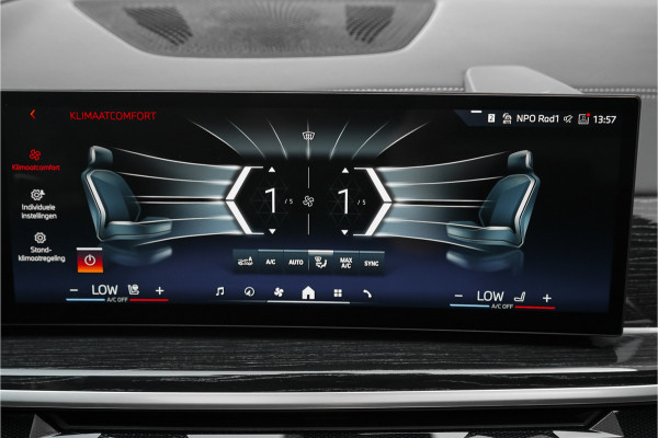 BMW X5 xDrive50e M-Sport Pro Driving Ass Pro Stoelvent H&K Iconic Glow Trekhaak Frozen