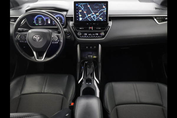 Toyota Corolla Cross 2.0 High Power Hybrid First Edition | Apple Carplay & AndroidAUTO | Stoelverwarming | BSM | Elektrische kofferbak |