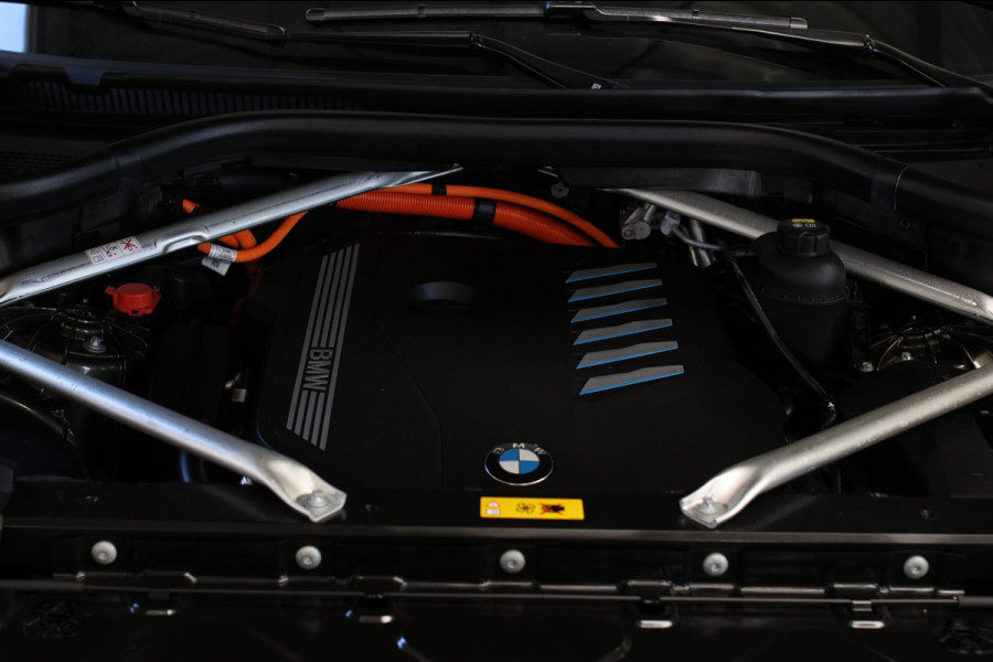 BMW X5 XDrive45e M-Sport *Skylounge*H/K*4-Wiel besturing*Trekhaak*