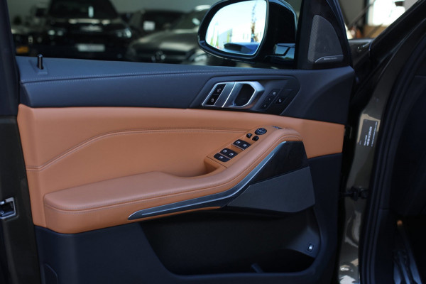 BMW X5 XDrive45e M-Sport *Skylounge*H/K*4-Wiel besturing*Trekhaak*
