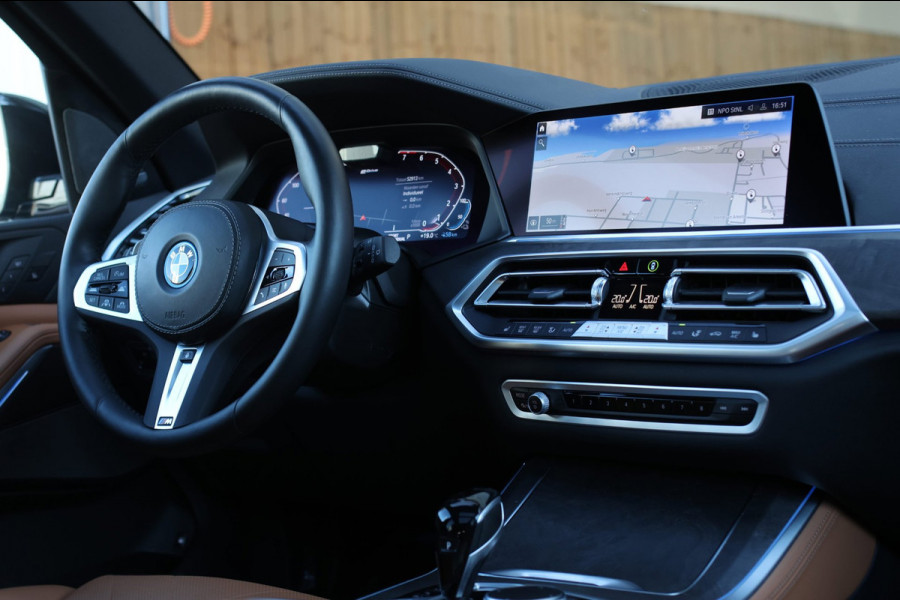 BMW X5 XDrive45e M-Sport *Skylounge*H/K*4-Wiel besturing*Trekhaak*