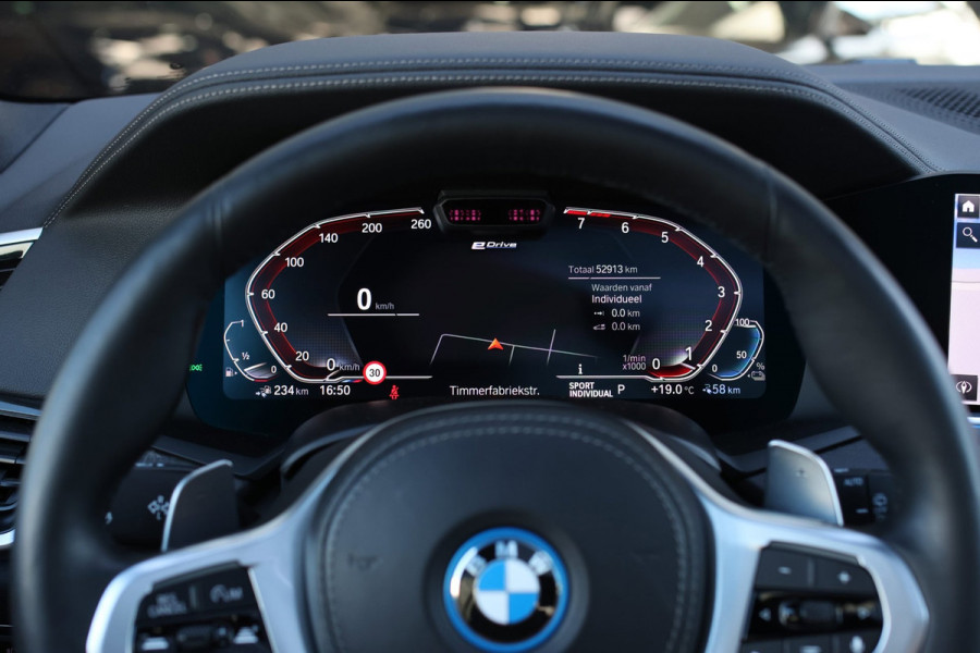 BMW X5 XDrive45e M-Sport *Skylounge*H/K*4-Wiel besturing*Trekhaak*