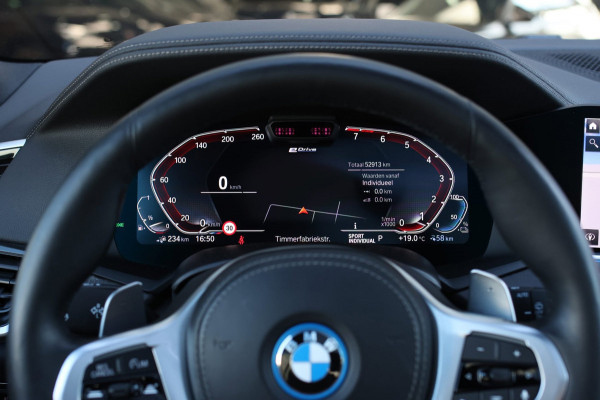 BMW X5 XDrive45e M-Sport *Skylounge*H/K*4-Wiel besturing*Trekhaak*