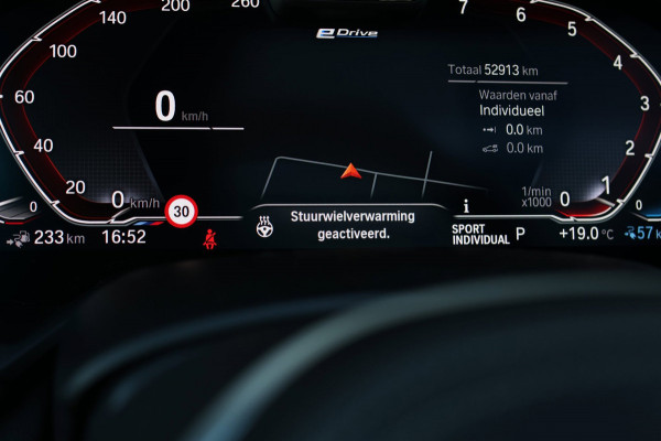 BMW X5 XDrive45e M-Sport *Skylounge*H/K*4-Wiel besturing*Trekhaak*