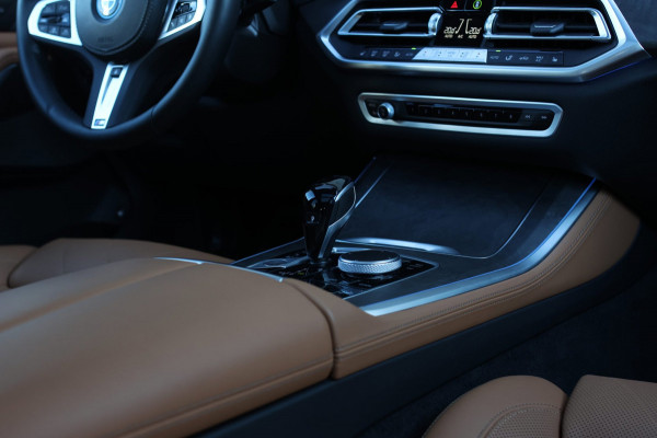 BMW X5 XDrive45e M-Sport *Skylounge*H/K*4-Wiel besturing*Trekhaak*