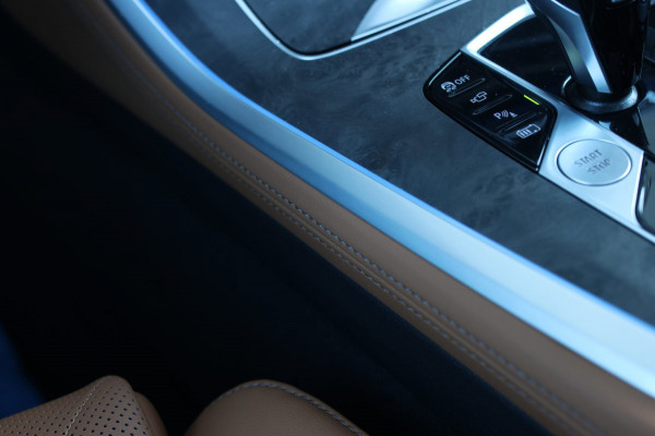 BMW X5 XDrive45e M-Sport *Skylounge*H/K*4-Wiel besturing*Trekhaak*