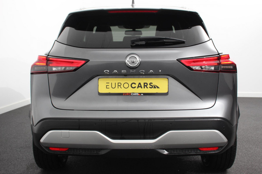 Nissan QASHQAI 1.3 MHEV DIG-T 158pk Xtronic Tekna+ Navigatie Apple Carplay/Android Auto Parkeersensoren 360 camera Adaptive cruise control Elektrisch panoramadak achterklep en bestuurderstoel Stoel-en stuurverwarming