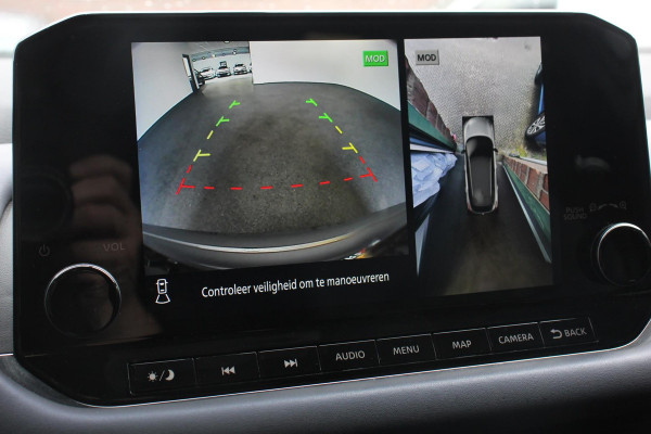 Nissan QASHQAI 1.3 MHEV DIG-T 158pk Xtronic Tekna+ Navigatie Apple Carplay/Android Auto Parkeersensoren 360 camera Adaptive cruise control Elektrisch panoramadak achterklep en bestuurderstoel Stoel-en stuurverwarming