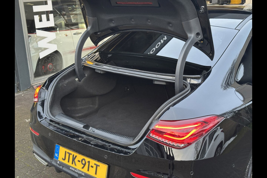 Mercedes-Benz CLA-Klasse 250 e AMG Line