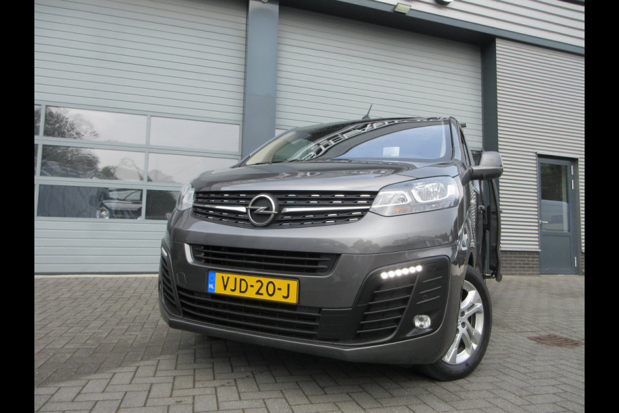Opel Vivaro 2.0cdti, 122pk, Automaat, 2x Schuifdeur, Camera, Navigatie.