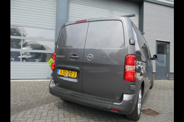 Opel Vivaro 2.0cdti, 122pk, Automaat, 2x Schuifdeur, Camera, Navigatie.