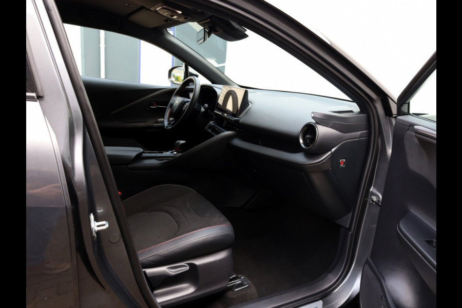 Toyota C-HR 2.0 PHEV 220 GR Sport | El. Achterklep | Memory Seat | LED
