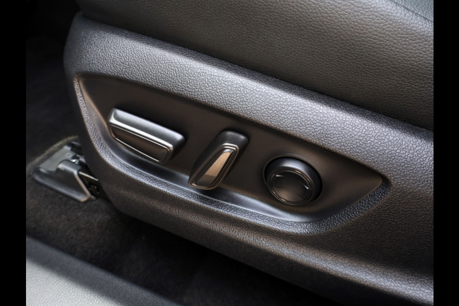 Toyota C-HR 2.0 PHEV 220 GR Sport | El. Achterklep | Memory Seat | LED