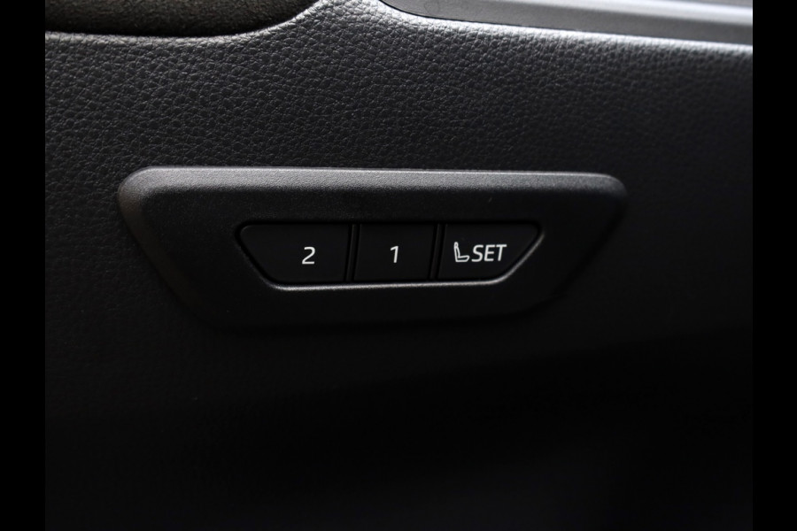 Toyota C-HR 2.0 PHEV 220 GR Sport | El. Achterklep | Memory Seat | LED