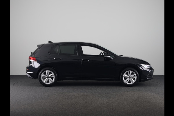 Volkswagen Golf 1.5 eTSI Life Business 130 PK DSG | Keyless start | Apple Carplay/Android Auto | Cruise control adaptief