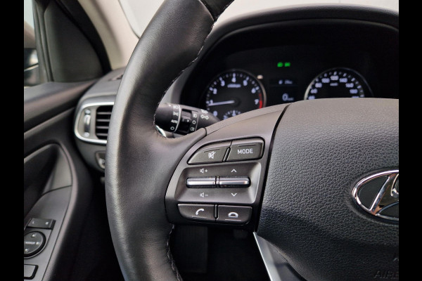 Hyundai i30 1.5 T-GDi MHEV 110pk