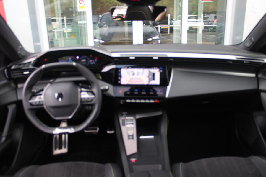 Peugeot 408 1.6 HYbrid 225PK EAT8 GT | PANORAMA SCHUIF/KANTEL DAK | FOCAL PREMIUM AUDIO SYSTEM | STUUR VERWARMING | SFEER VERLICHTING | 20" LICHTMETALEN VELGEN | ELEKTRISCH BEDIENBARE ACHTERKLEP | LED MATRIX KOPLAMPEN | 360° CAMERA | PARKEERSENSOREN VOOR + ACHTER | DRAADLOZE TELEFOONLADER | DRAADLOZE APPLE CARPLAY/ANDROID AUTO | NAVIGATIE | DODEHOEK DETECTIE | ADAPTIVE CRUISE CONTROL |