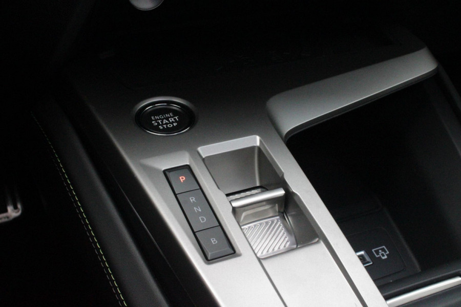 Peugeot 408 1.6 HYbrid 225PK EAT8 GT | PANORAMA SCHUIF/KANTEL DAK | FOCAL PREMIUM AUDIO SYSTEM | STUUR VERWARMING | SFEER VERLICHTING | 20" LICHTMETALEN VELGEN | ELEKTRISCH BEDIENBARE ACHTERKLEP | LED MATRIX KOPLAMPEN | 360° CAMERA | PARKEERSENSOREN VOOR + ACHTER | DRAADLOZE TELEFOONLADER | DRAADLOZE APPLE CARPLAY/ANDROID AUTO | NAVIGATIE | DODEHOEK DETECTIE | ADAPTIVE CRUISE CONTROL |