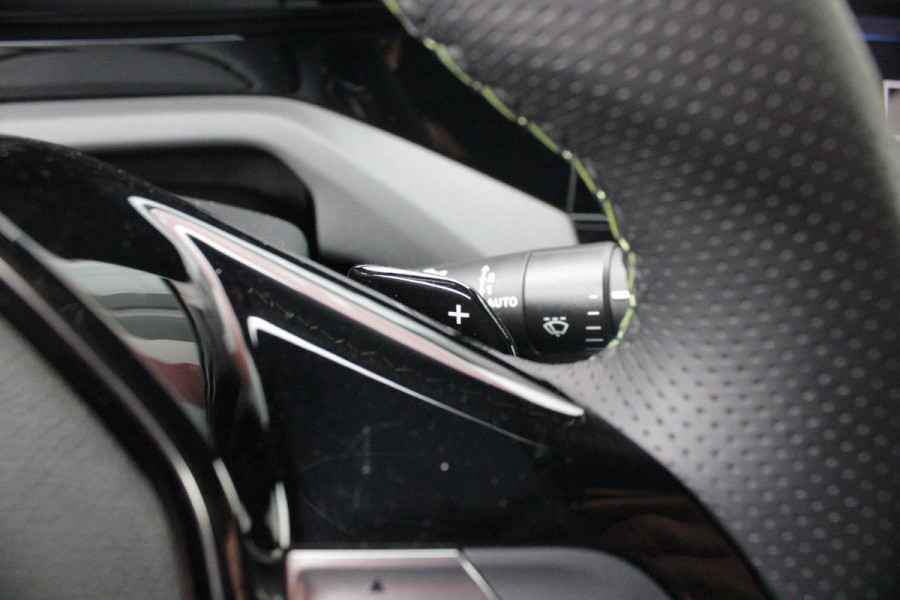Peugeot 408 1.6 HYbrid 225PK EAT8 GT | PANORAMA SCHUIF/KANTEL DAK | FOCAL PREMIUM AUDIO SYSTEM | STUUR VERWARMING | SFEER VERLICHTING | 20" LICHTMETALEN VELGEN | ELEKTRISCH BEDIENBARE ACHTERKLEP | LED MATRIX KOPLAMPEN | 360° CAMERA | PARKEERSENSOREN VOOR + ACHTER | DRAADLOZE TELEFOONLADER | DRAADLOZE APPLE CARPLAY/ANDROID AUTO | NAVIGATIE | DODEHOEK DETECTIE | ADAPTIVE CRUISE CONTROL |