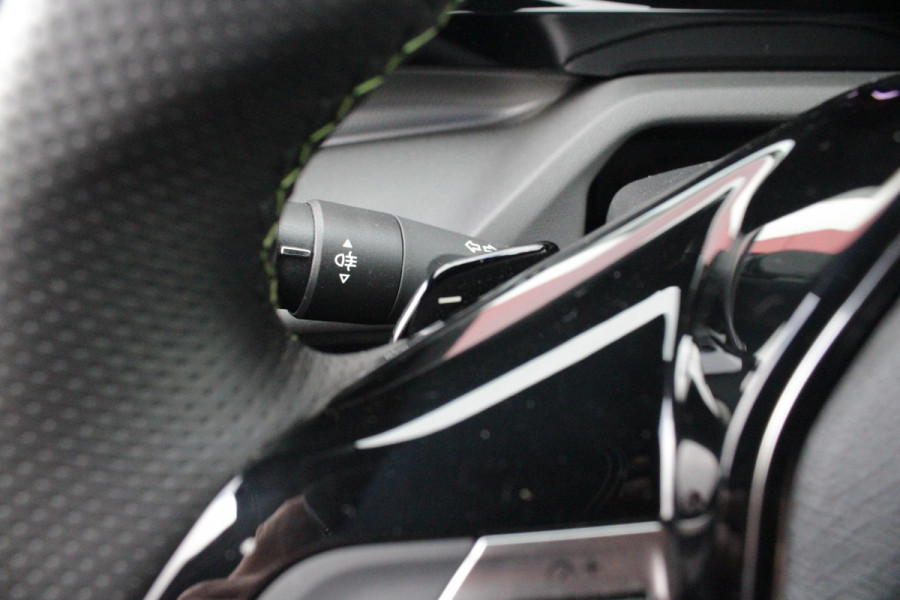 Peugeot 408 1.6 HYbrid 225PK EAT8 GT | PANORAMA SCHUIF/KANTEL DAK | FOCAL PREMIUM AUDIO SYSTEM | STUUR VERWARMING | SFEER VERLICHTING | 20" LICHTMETALEN VELGEN | ELEKTRISCH BEDIENBARE ACHTERKLEP | LED MATRIX KOPLAMPEN | 360° CAMERA | PARKEERSENSOREN VOOR + ACHTER | DRAADLOZE TELEFOONLADER | DRAADLOZE APPLE CARPLAY/ANDROID AUTO | NAVIGATIE | DODEHOEK DETECTIE | ADAPTIVE CRUISE CONTROL |