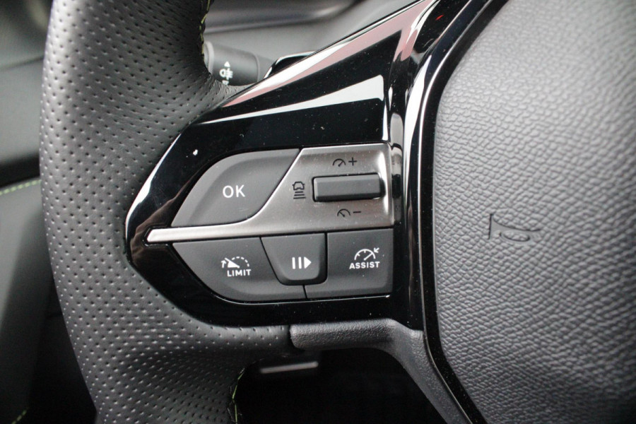 Peugeot 408 1.6 HYbrid 225PK EAT8 GT | PANORAMA SCHUIF/KANTEL DAK | FOCAL PREMIUM AUDIO SYSTEM | STUUR VERWARMING | SFEER VERLICHTING | 20" LICHTMETALEN VELGEN | ELEKTRISCH BEDIENBARE ACHTERKLEP | LED MATRIX KOPLAMPEN | 360° CAMERA | PARKEERSENSOREN VOOR + ACHTER | DRAADLOZE TELEFOONLADER | DRAADLOZE APPLE CARPLAY/ANDROID AUTO | NAVIGATIE | DODEHOEK DETECTIE | ADAPTIVE CRUISE CONTROL |
