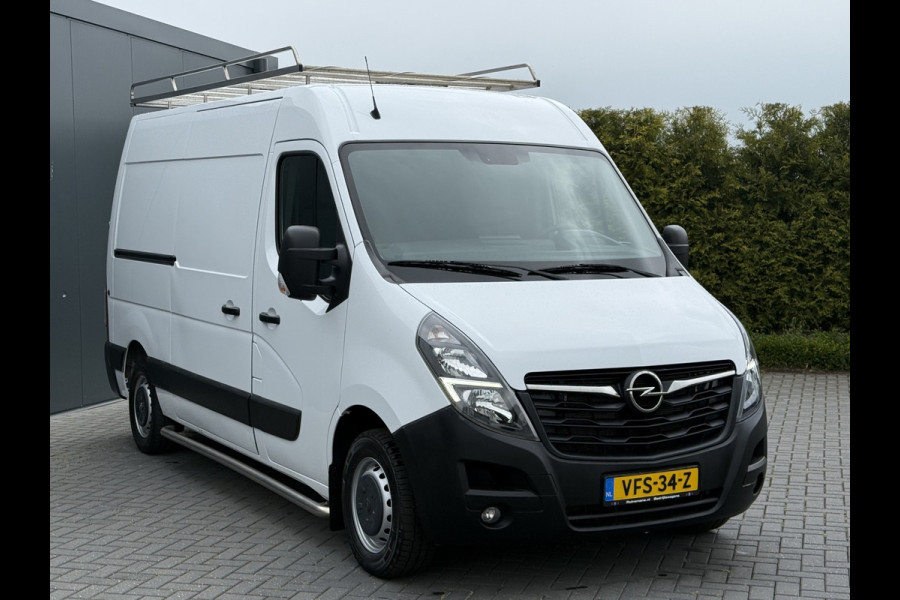 Opel Movano 2.3 Turbo 150 PK / L2H2 / INRICHTING / RVS IMPERIAAL + LADDER / 2.5 TONS TREKHAAK / AIRCO / CRUISE / NAVI / CAMERA