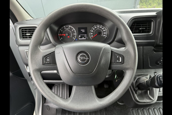 Opel Movano 2.3 Turbo 150 PK / L2H2 / INRICHTING / RVS IMPERIAAL + LADDER / 2.5 TONS TREKHAAK / AIRCO / CRUISE / NAVI / CAMERA
