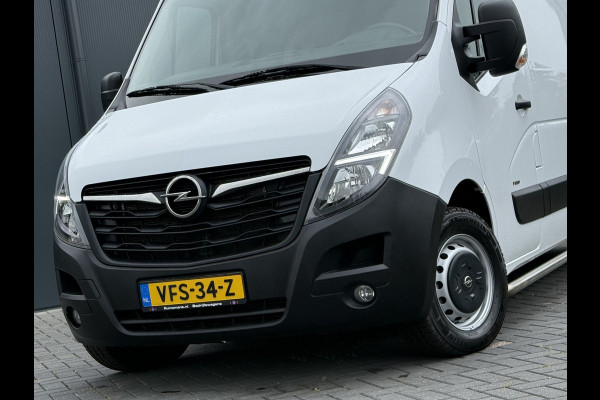 Opel Movano 2.3 Turbo 150 PK / L2H2 / INRICHTING / RVS IMPERIAAL + LADDER / 2.5 TONS TREKHAAK / AIRCO / CRUISE / NAVI / CAMERA