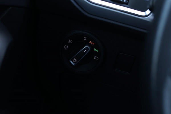 Seat Ateca 1.5 TSI FR *Pano*Beats*Keyless*Camera*