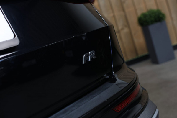 Seat Ateca 1.5 TSI FR *Pano*Beats*Keyless*Camera*