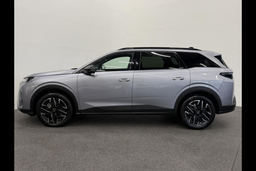 Peugeot 5008 1.2 Hybrid 136pk Allure Automaat 7 Persoons Navigatie Cruise control Climate control LED Parkeersensoren Camera Apple Carplay/ Android Auto Radio