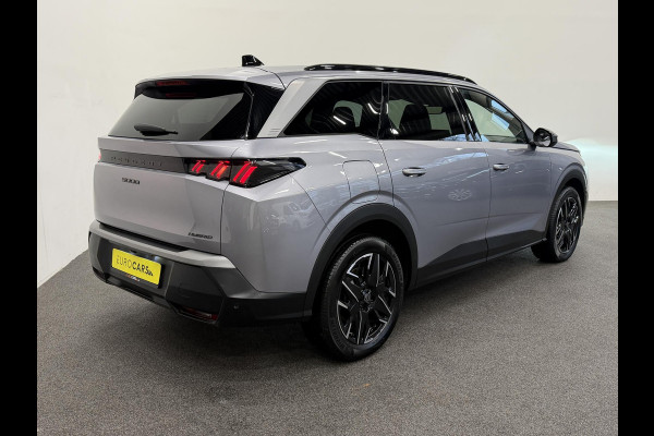 Peugeot 5008 1.2 Hybrid 136pk Allure Automaat 7 Persoons Navigatie Cruise control Climate control LED Parkeersensoren Camera Apple Carplay/ Android Auto Radio