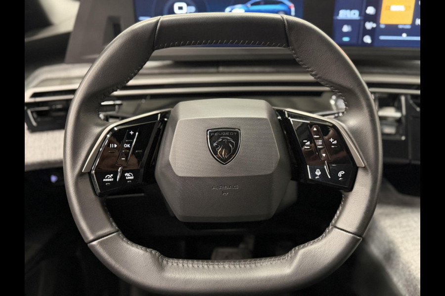 Peugeot 5008 1.2 Hybrid 136pk Allure Automaat 7 Persoons Navigatie Cruise control Climate control LED Parkeersensoren Camera Apple Carplay/ Android Auto Radio