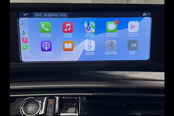 Peugeot 5008 1.2 Hybrid 136pk Allure Automaat 7 Persoons Navigatie Cruise control Climate control LED Parkeersensoren Camera Apple Carplay/ Android Auto Radio